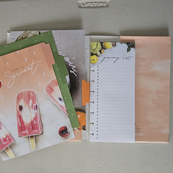 Happy Planner: Journal, Planner, Recipe Book - Picture 5 of 6